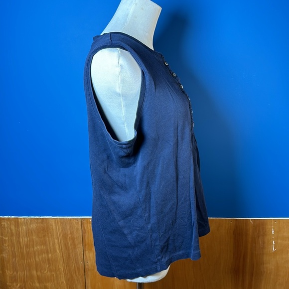 LL Bean top - Picture 5 of 6